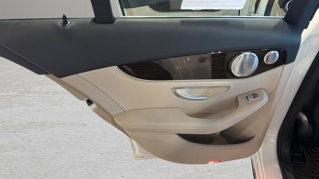 Used 2015 Mercedes-Benz C 300 C 300 image 14