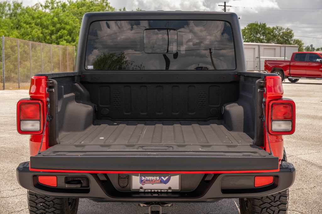 Used 2023 Jeep Gladiator Sport AWD/4WD image 23