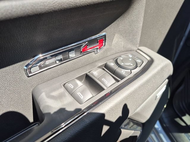 New 2026 GMC Sierra 1500 AT4 w/ LPO, Black Badging Package AWD/4WD image 25