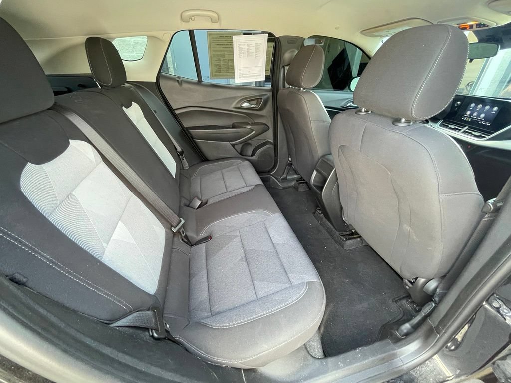 Used 2024 Chevrolet Trax LS FWD image 27