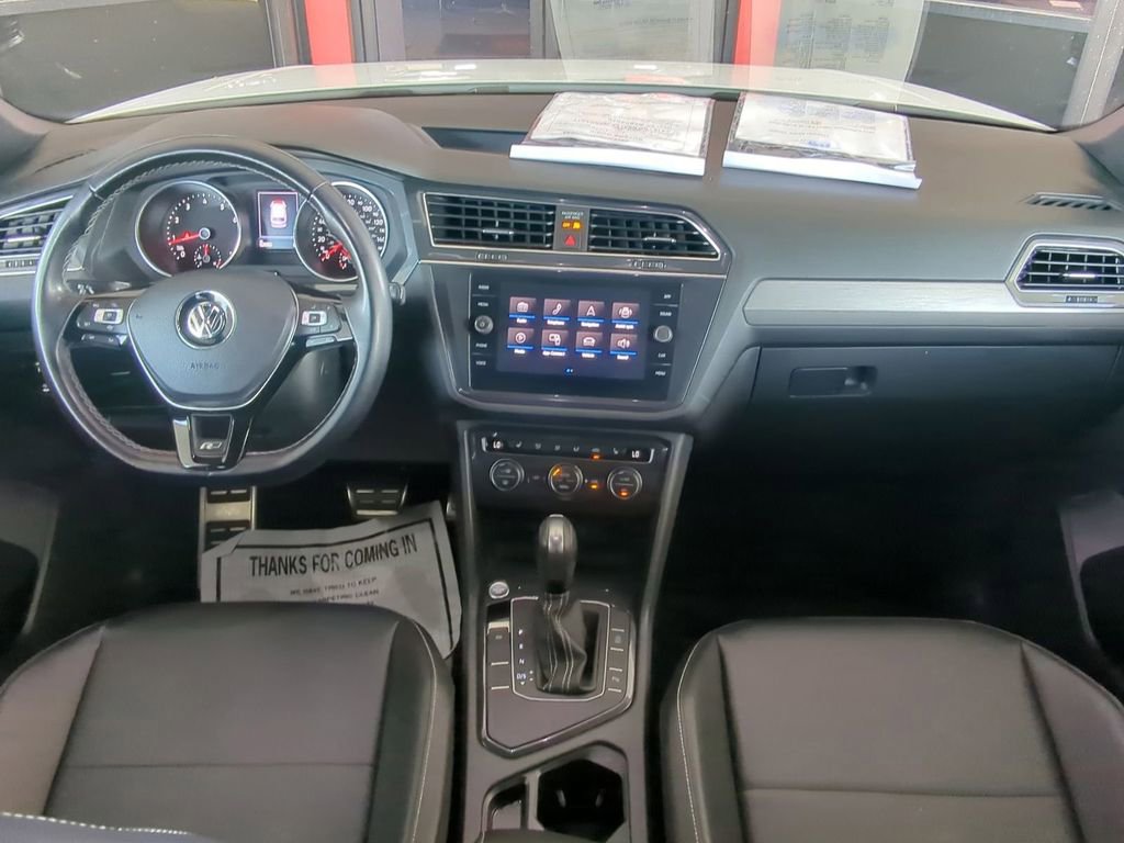 Used 2021 Volkswagen Tiguan SE R-Line FWD image 22