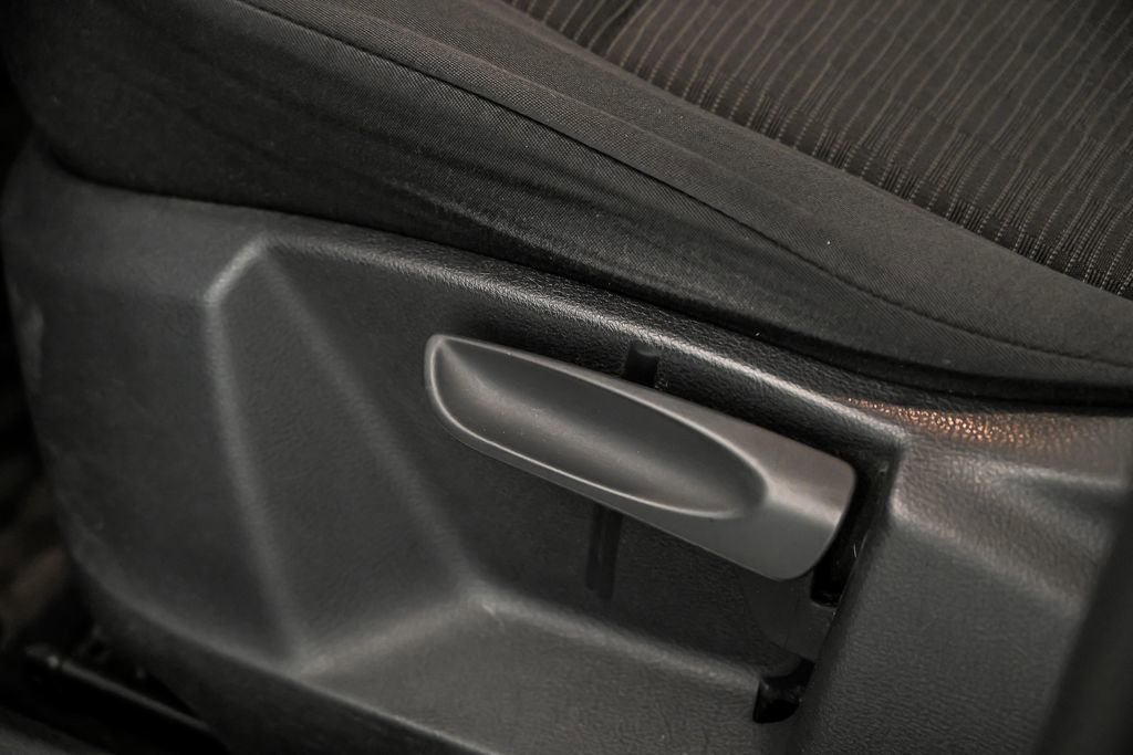 Used 2017 Volkswagen Tiguan Limited image 14