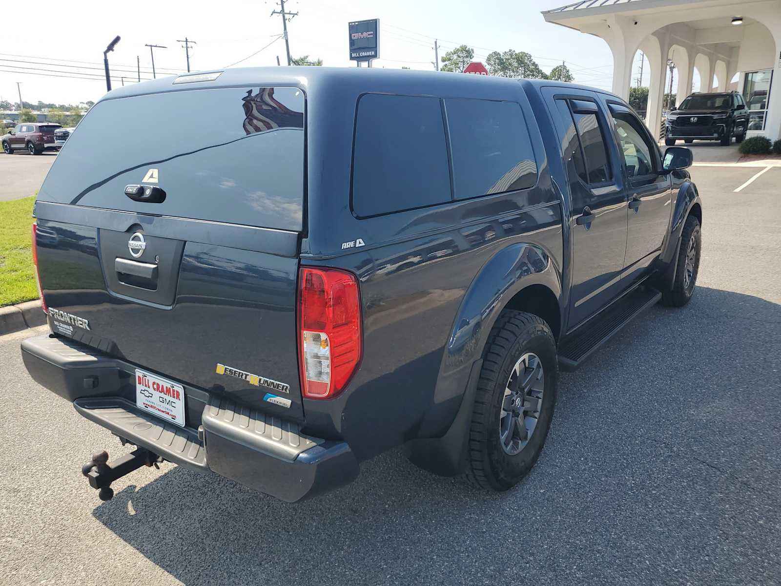 Used 2019 Nissan Frontier Desert Runner RWD image 6