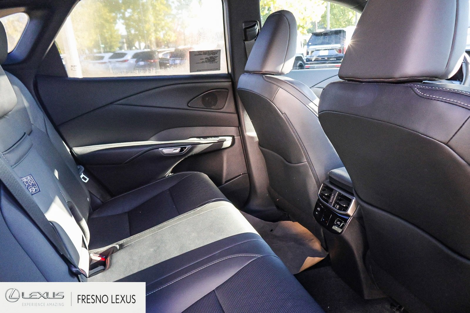 New 2025 Lexus RX 350 AWD image 14