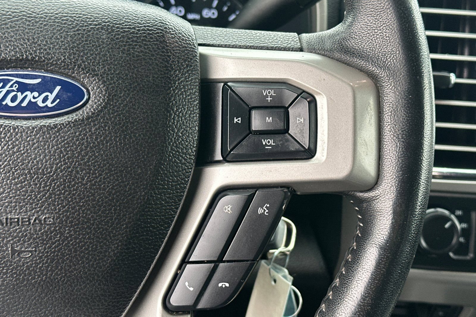 Used 2017 Ford F250 Lariat w/ Lariat Value Package AWD/4WD image 27