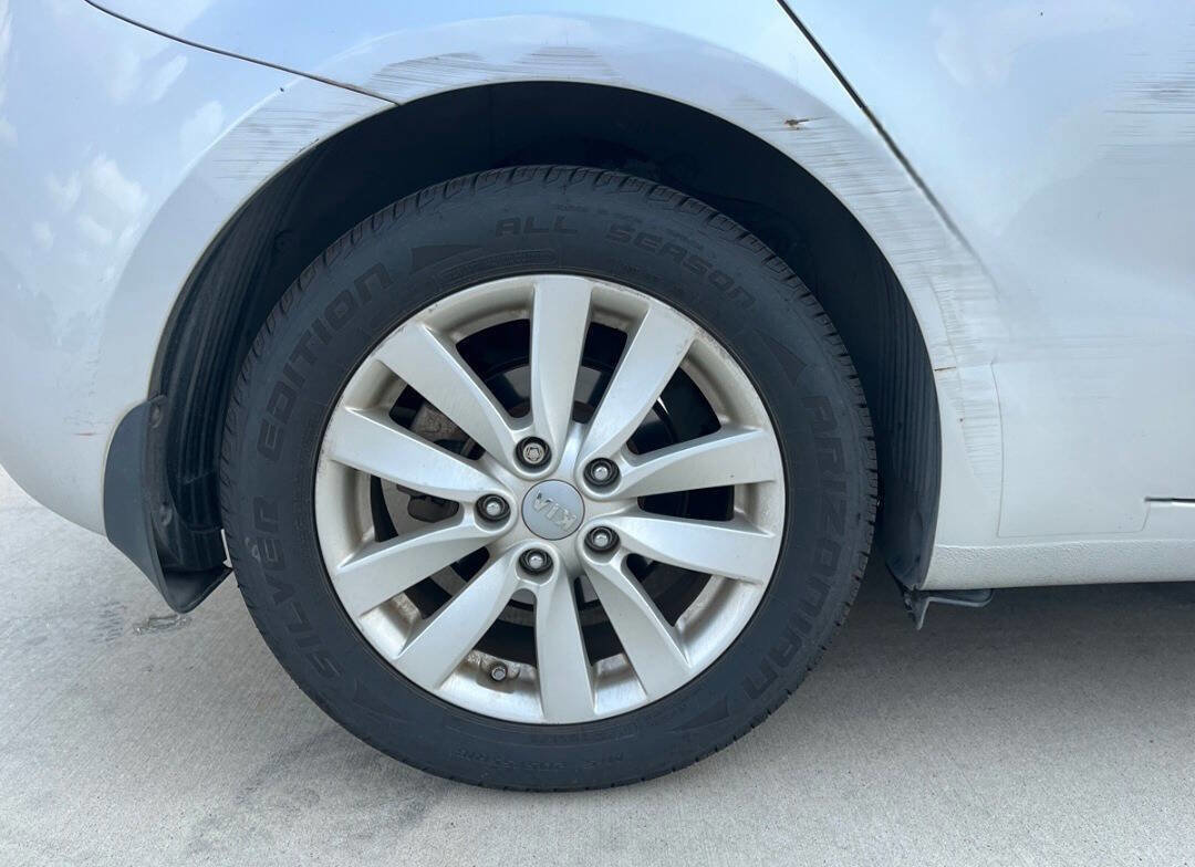 Used 2014 Kia Forte EX image 14