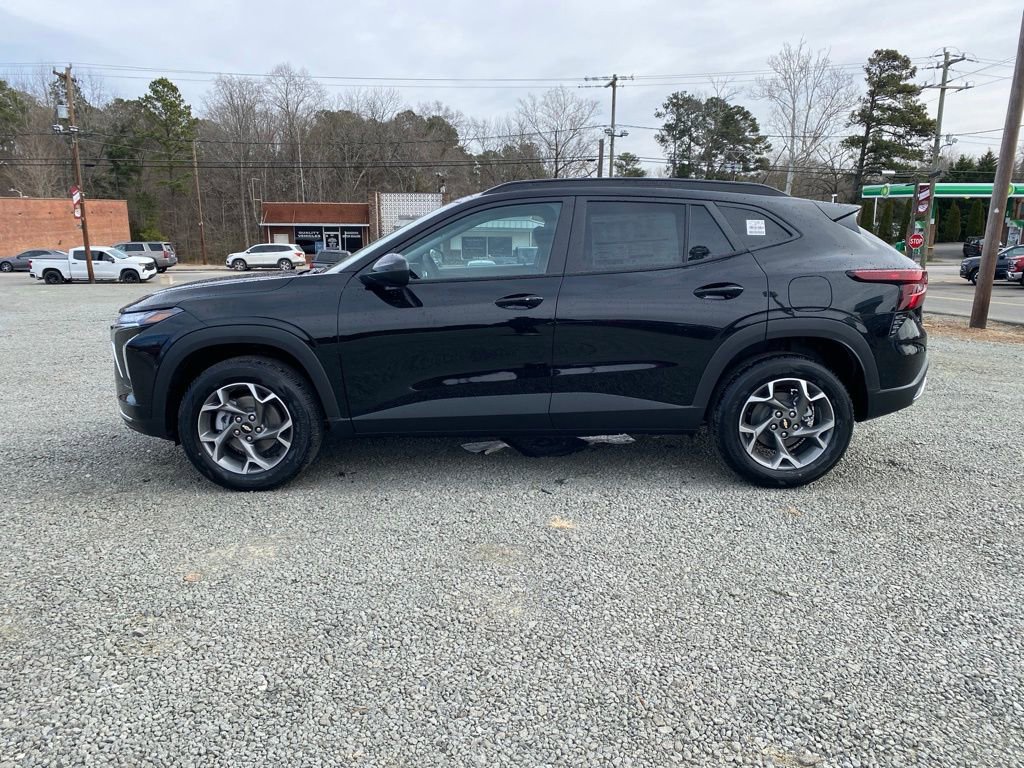 New 2026 Chevrolet Trax LT w/ Driver Confidence Package image 6