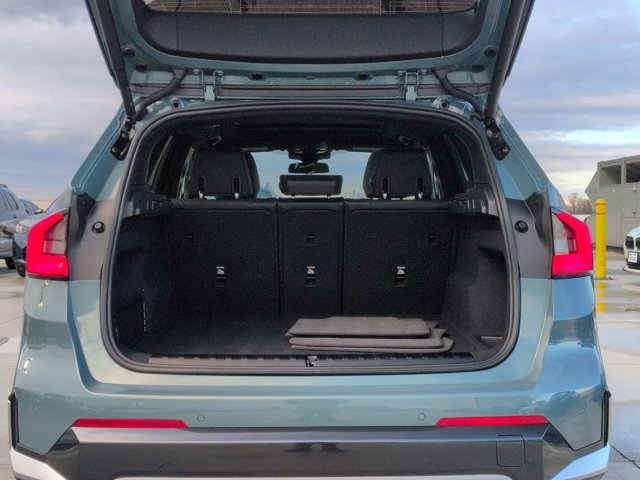 Used 2025 BMW X1 xDrive28i w/ Technology Package image 6