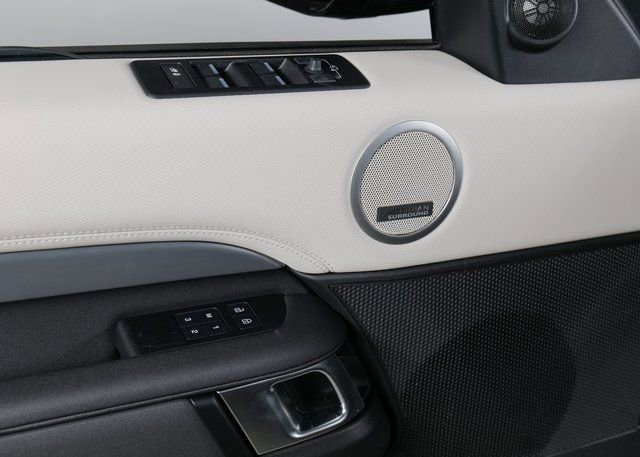 New 2026 Land Rover Discovery Dynamic SE AWD/4WD image 28