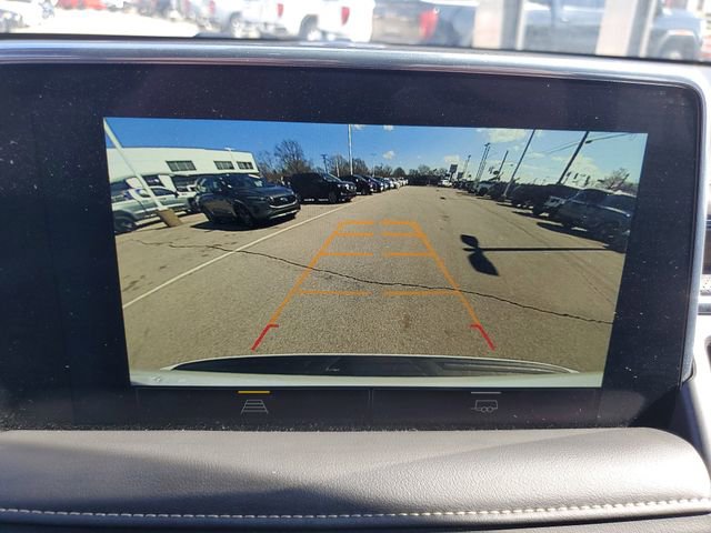 Used 2024 Chevrolet Suburban Premier AWD/4WD image 32