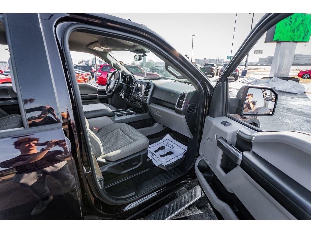 Used 2019 Ford F150 XLT w/ Equipment Group 302A Luxury image 21