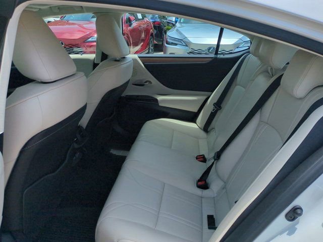 Certified 2024 Lexus ES 350 w/ Technology Package FWD image 13