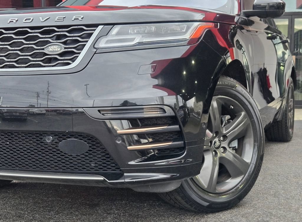 Used 2021 Land Rover Range Rover Velar R-Dynamic S image 3