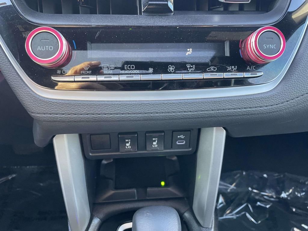 Used 2025 Toyota Corolla Cross AWD Hybrid w/ Convenience Package image 42