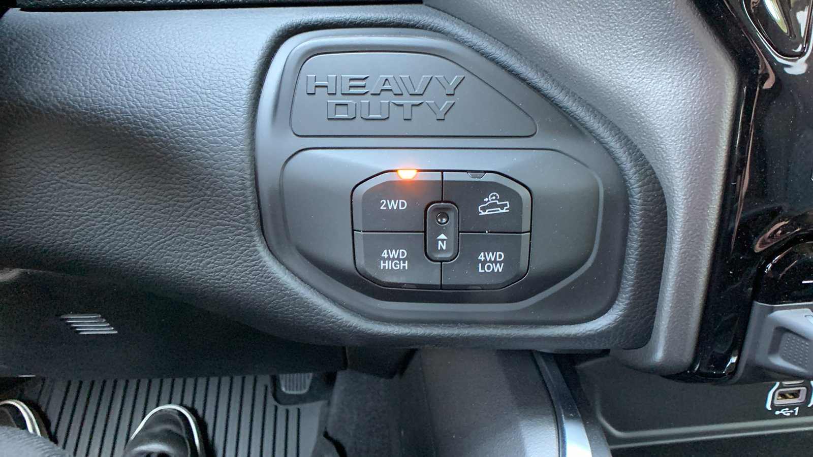 New 2026 RAM 2500 Big Horn AWD/4WD image 20