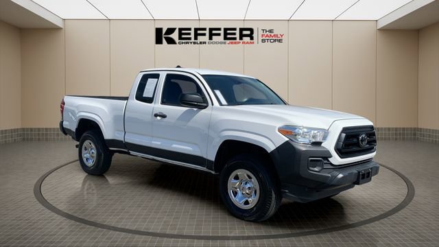 Used 2021 Toyota Tacoma SR image 7