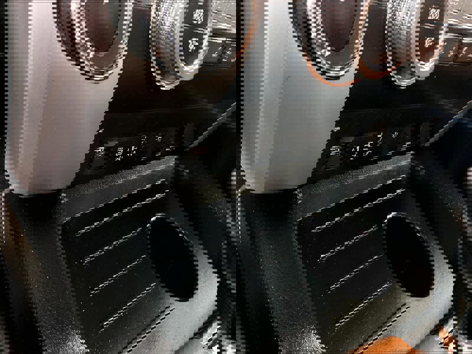 Used 2021 Toyota Tundra 1794 Edition image 27