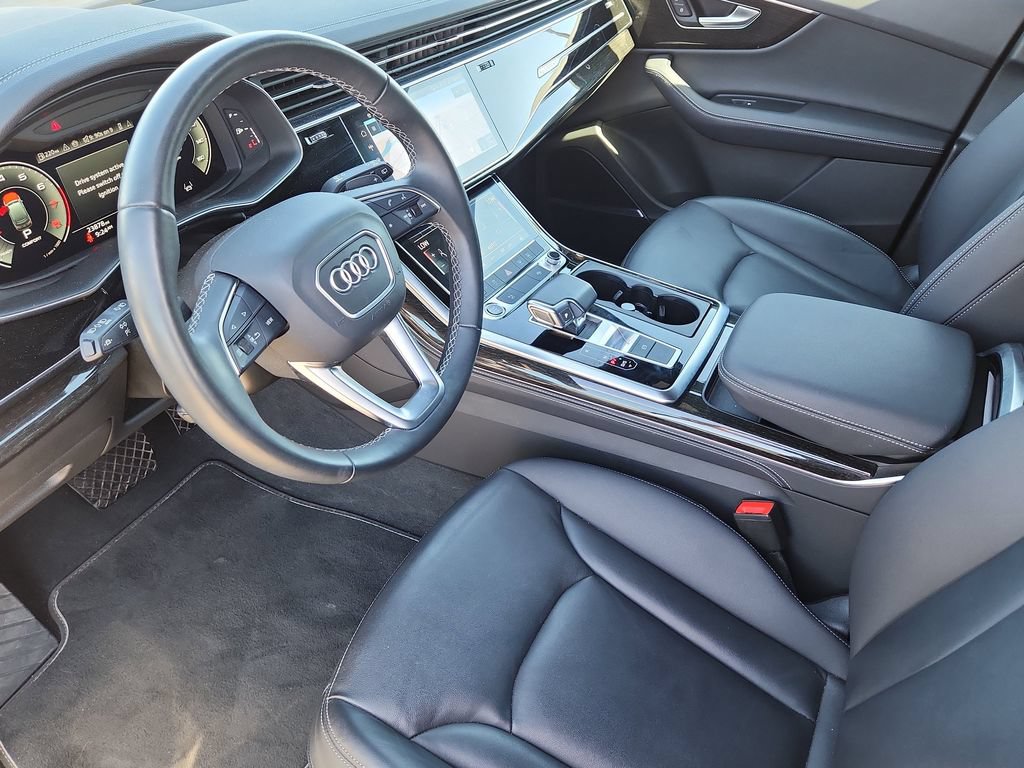 Used 2025 Audi Q7 3.0T Premium Plus AWD/4WD image 8