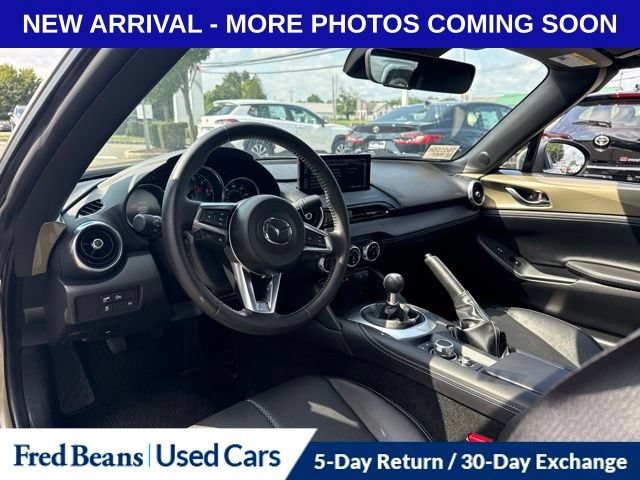 Used 2024 MAZDA MX-5 Miata RF Grand Touring RWD image 12