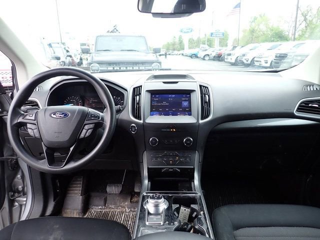 Used 2020 Ford Edge SE AWD/4WD image 13