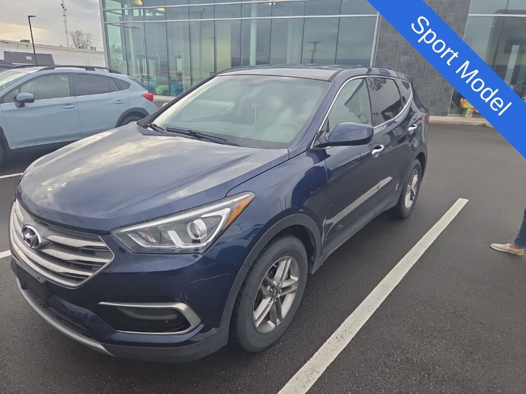 Used 2017 Hyundai Santa Fe Sport image 2