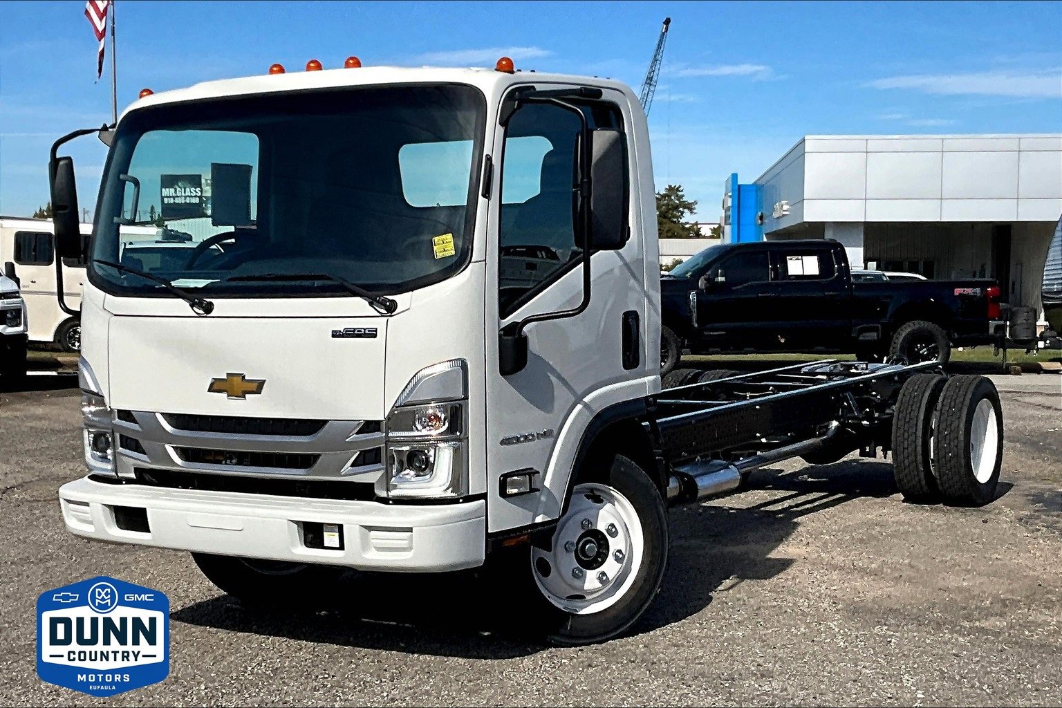New 2025 Chevrolet Low Cab Forward image 1