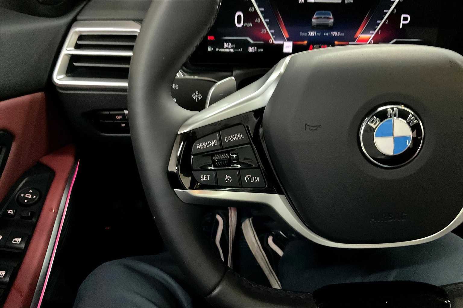 Used 2025 BMW 330i 330i w/ Premium Package image 21