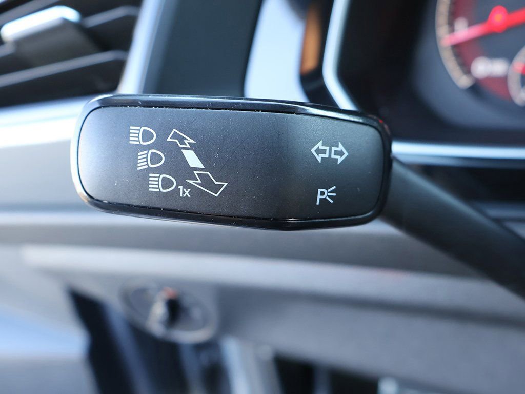 Used 2019 Volkswagen Jetta GLI image 41