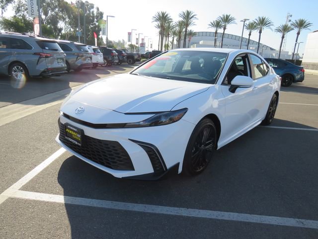 Certified 2026 Toyota Camry SE FWD image 3