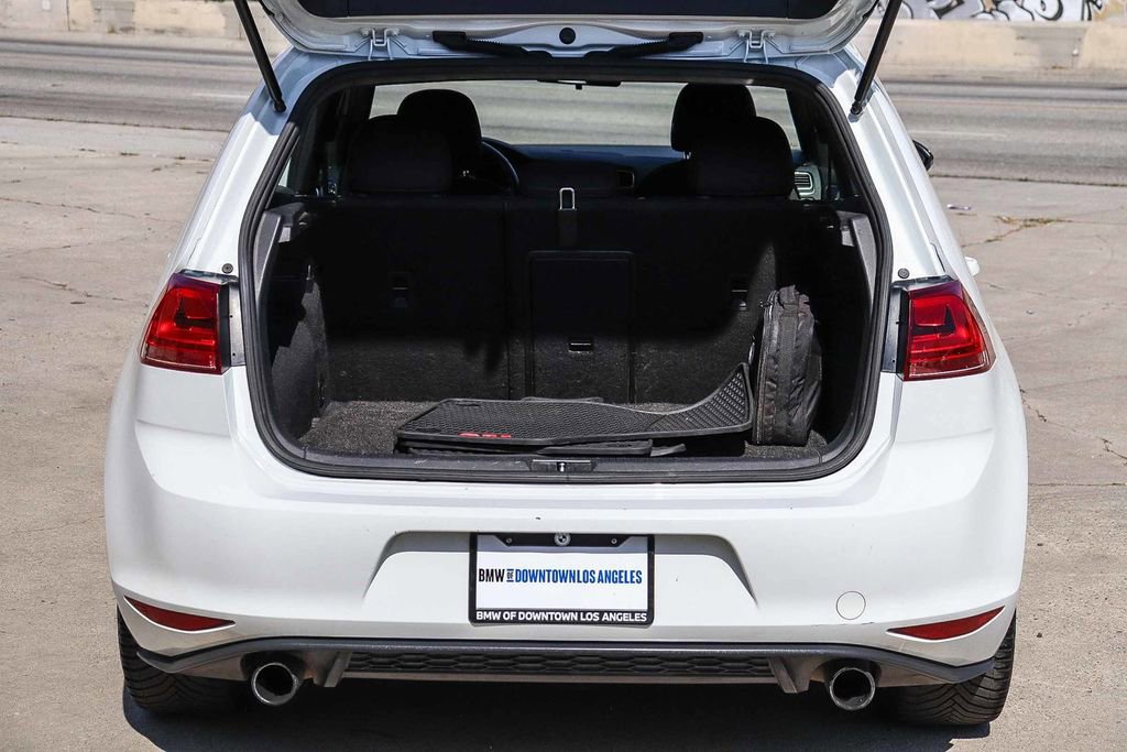 Used 2017 Volkswagen GTI Sport image 28
