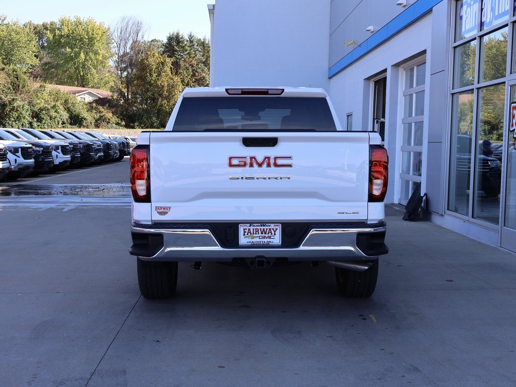 New 2025 GMC Sierra 1500 SLE image 8