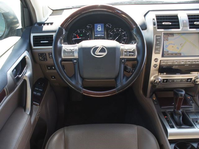 Used 2019 Lexus GX 460 Premium image 5