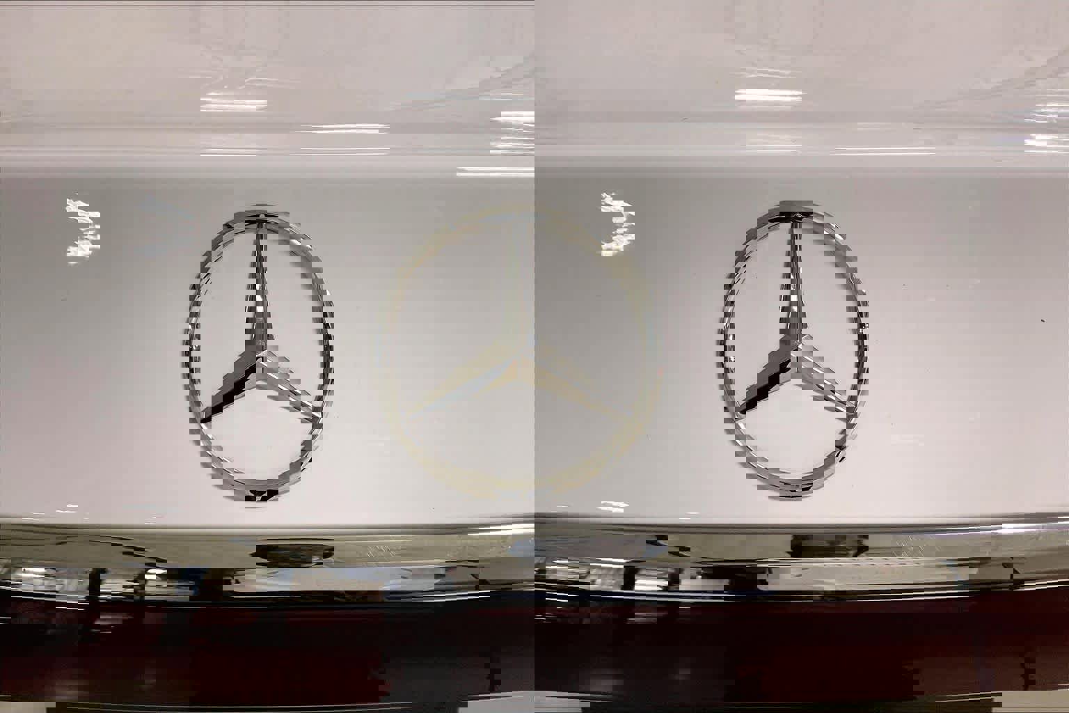 Used 2024 Mercedes-Benz E 350 4MATIC Sedan image 31