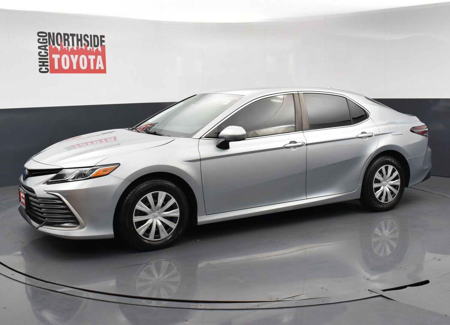 Used 2023 Toyota Camry LE FWD image 8