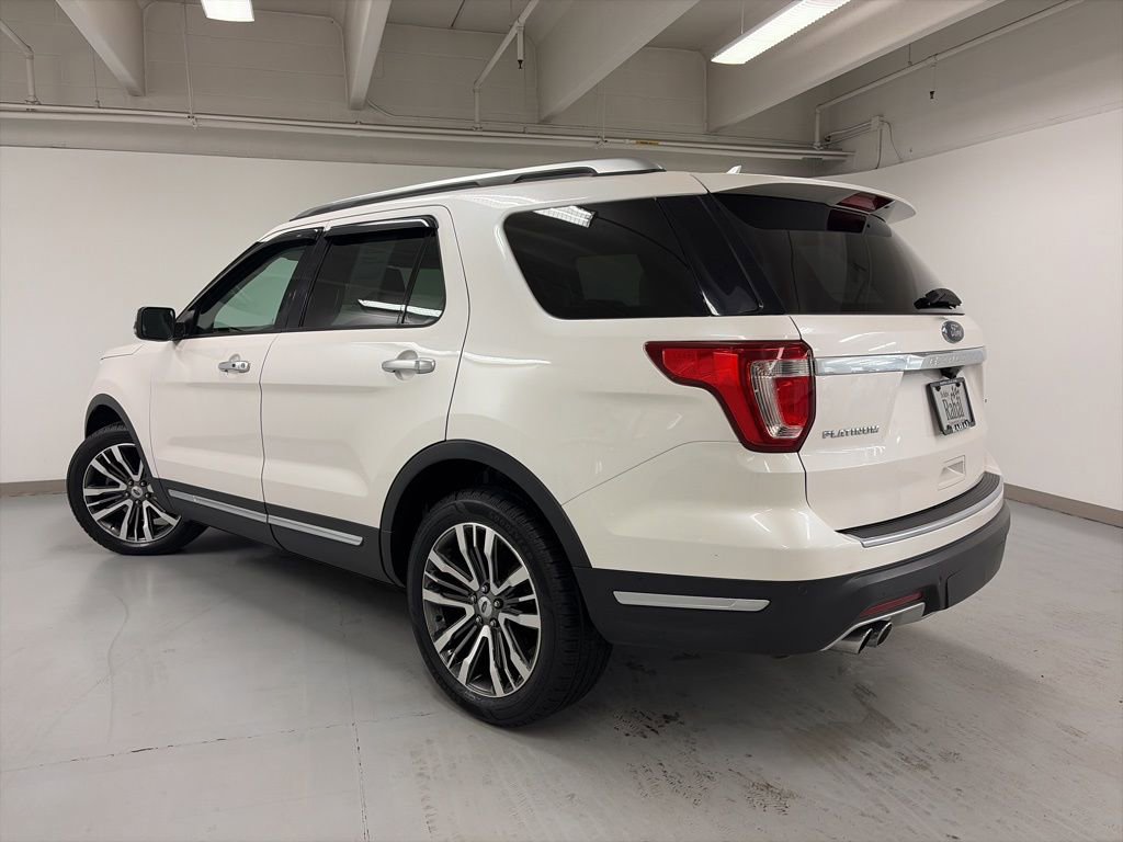 Used 2018 Ford Explorer Platinum AWD/4WD image 7