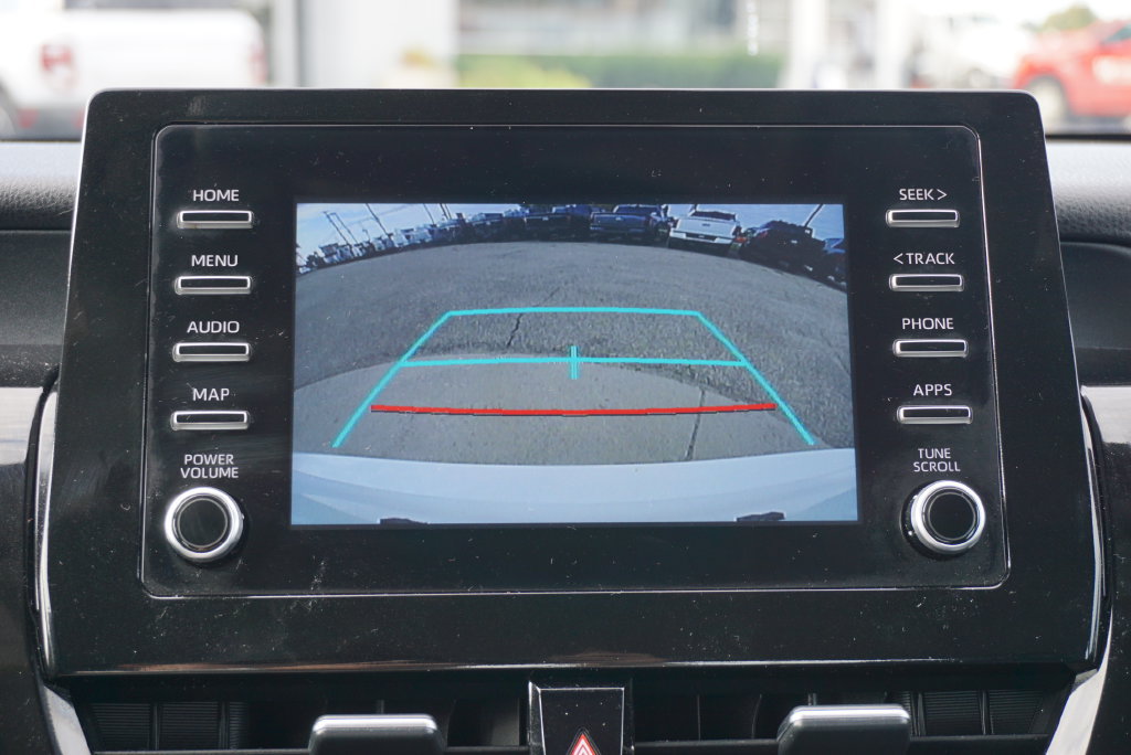 Used 2024 Toyota Camry SE FWD image 18