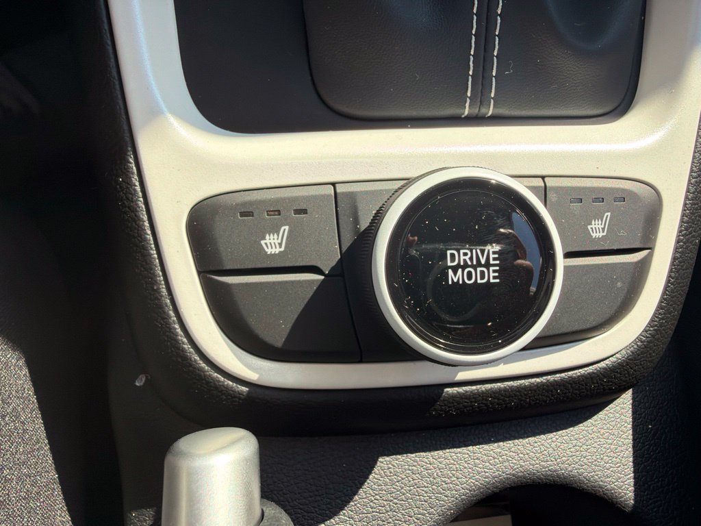 New 2026 Hyundai Venue SEL FWD image 29