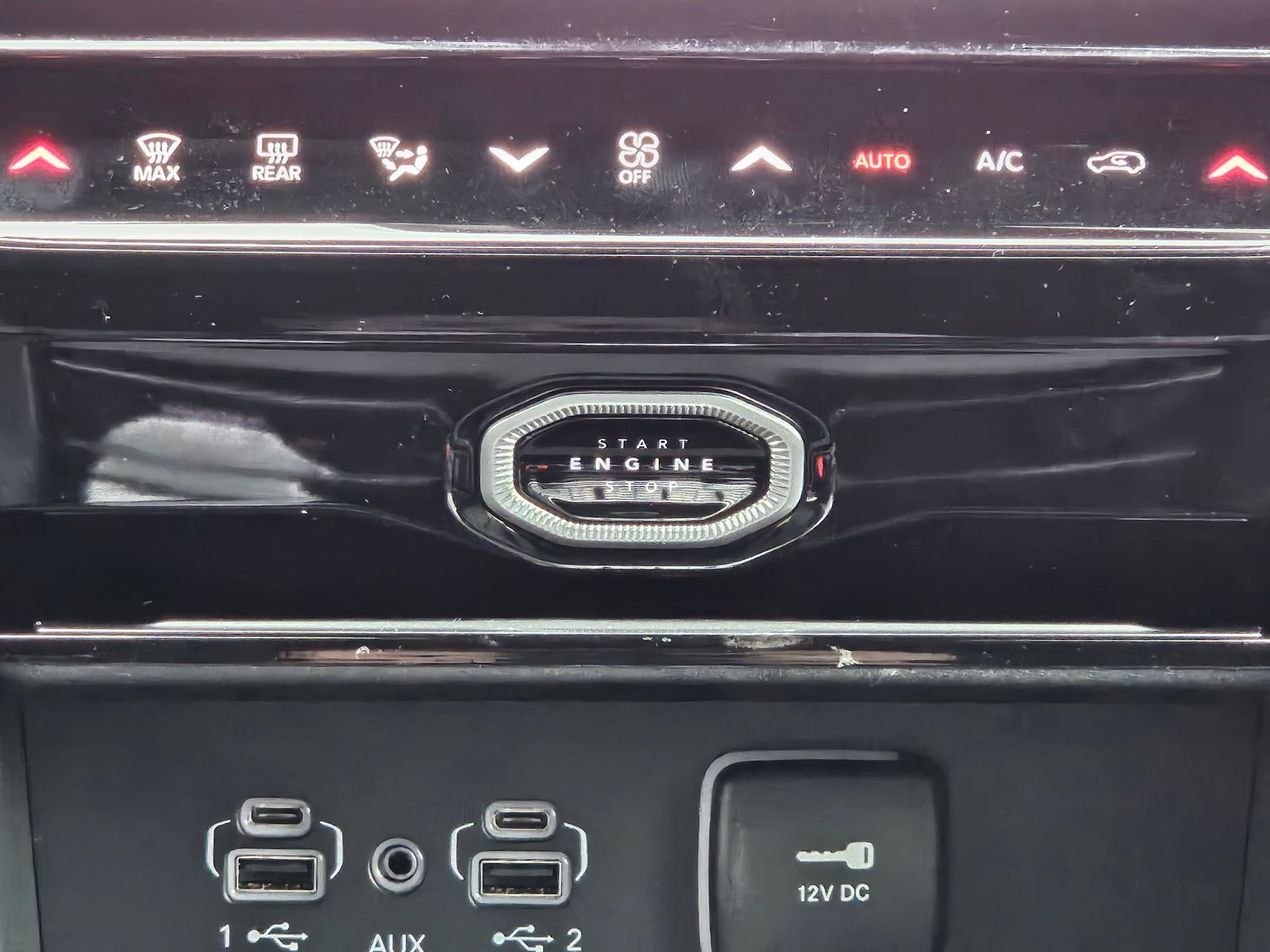 New 2026 Jeep Grand Cherokee Limited w/ Limited Altitude Package image 13