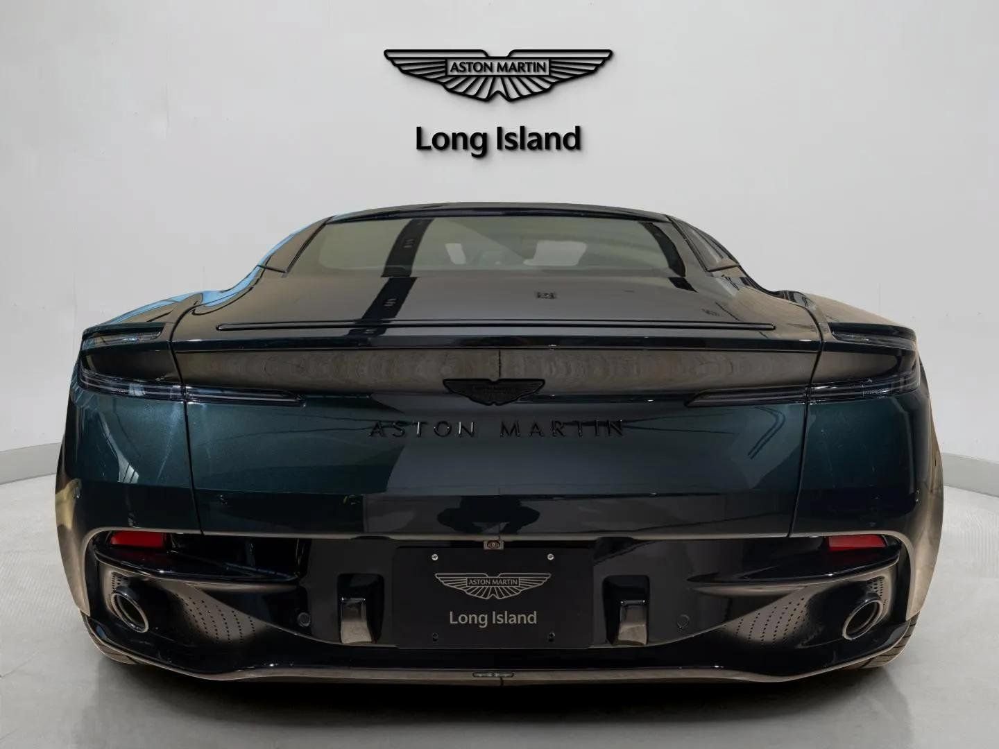 New 2026 Aston Martin DB12 Coupe RWD image 5
