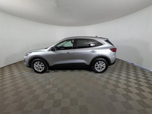 Used 2023 Ford Escape Active AWD/4WD image 22