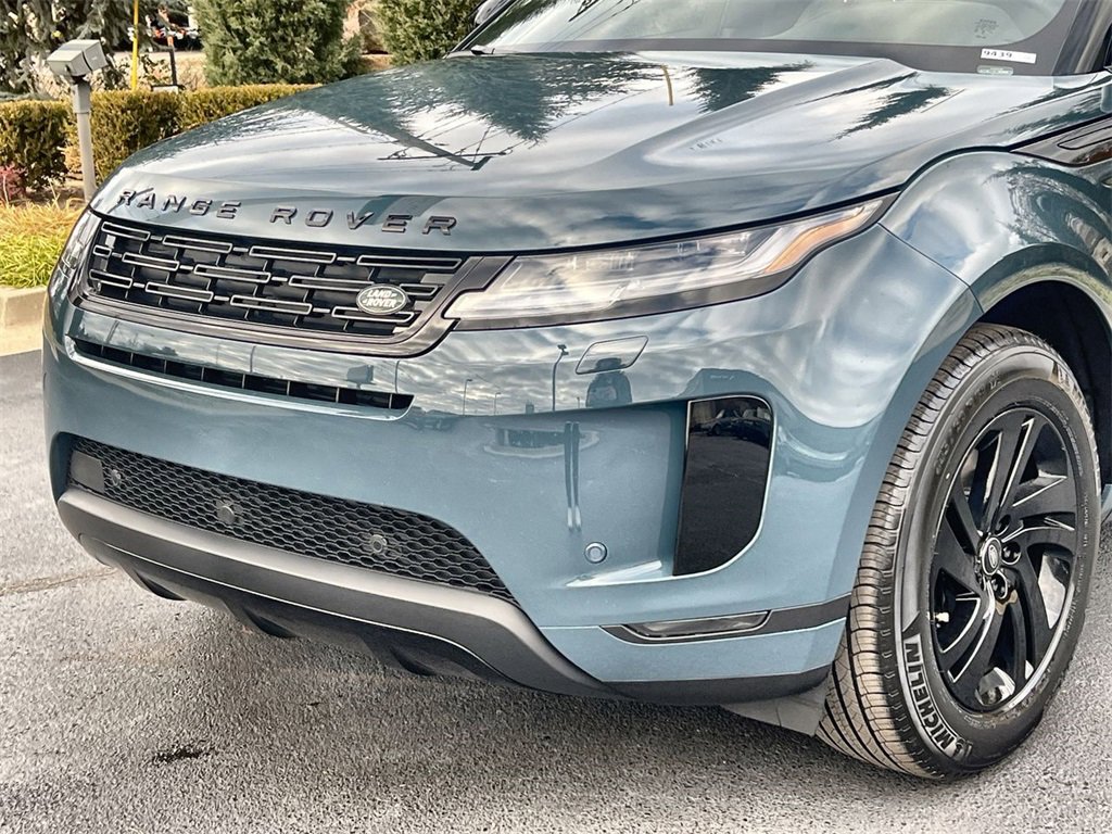 New 2026 Land Rover Range Rover Evoque S image 9