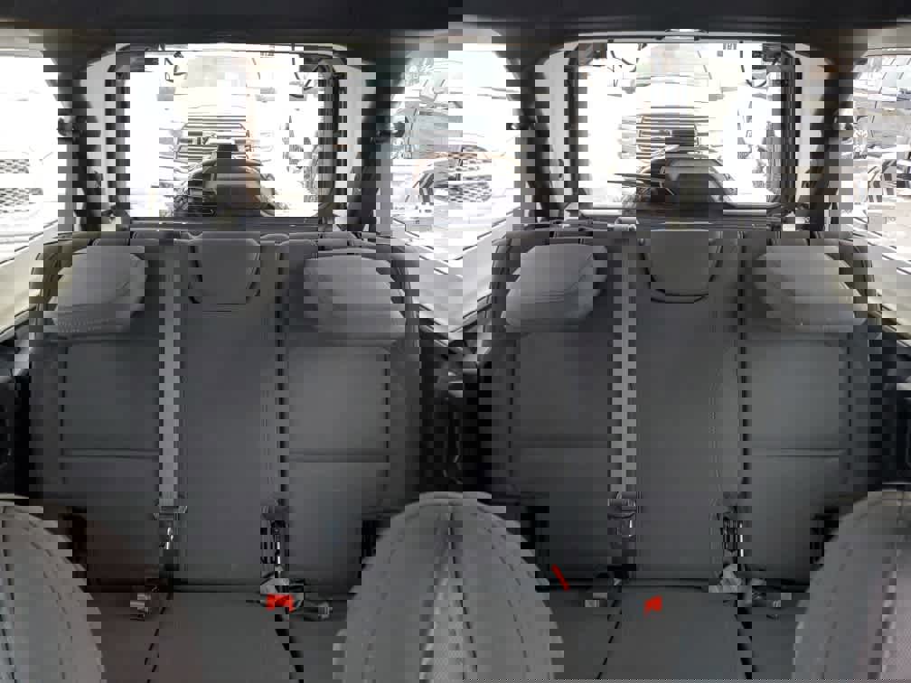 Used 2020 Jeep Wrangler Unlimited Sahara image 13