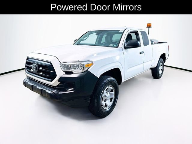 Used 2022 Toyota Tacoma SR image 3