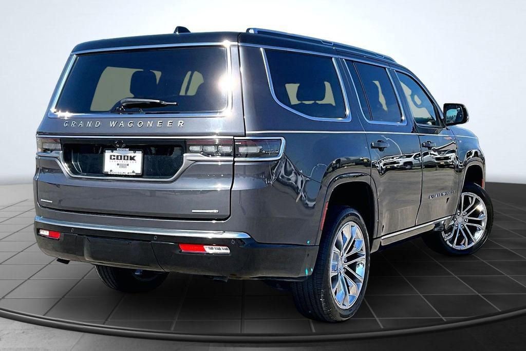 Used 2022 Jeep Grand Wagoneer Series II w/ Flexible Seating Group image 13