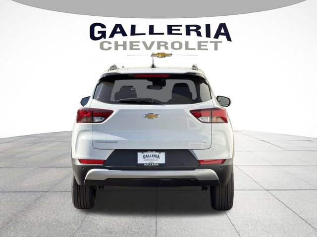 New 2026 Chevrolet TrailBlazer LT w/ LT Cold Weather Package FWD image 6
