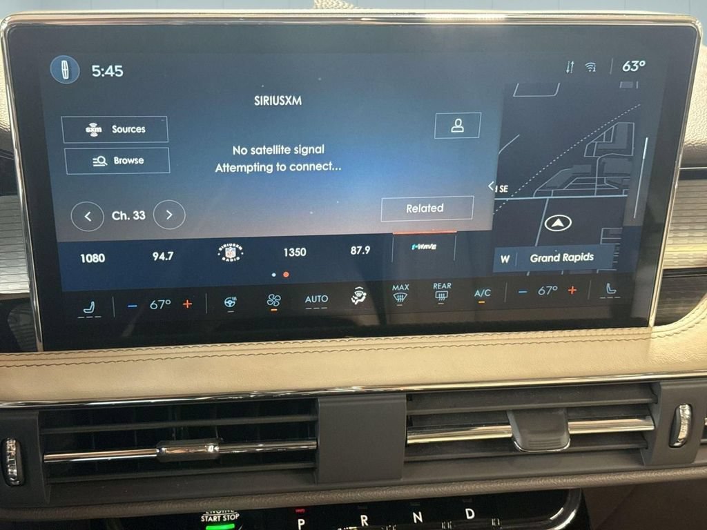 Certified 2023 Lincoln Corsair AWD w/ Equipment Group 101A image 23