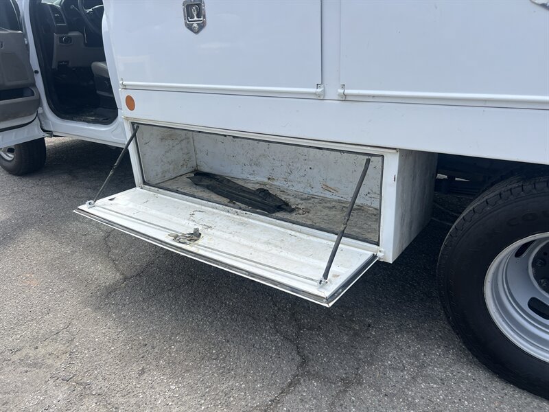 Used 2020 Ford F350 XL w/ Power Equipment Group RWD image 14