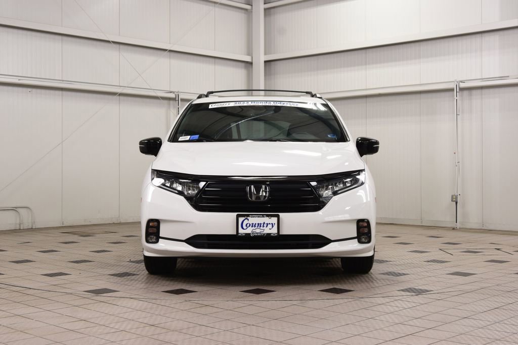 Used 2023 Honda Odyssey Sport image 2