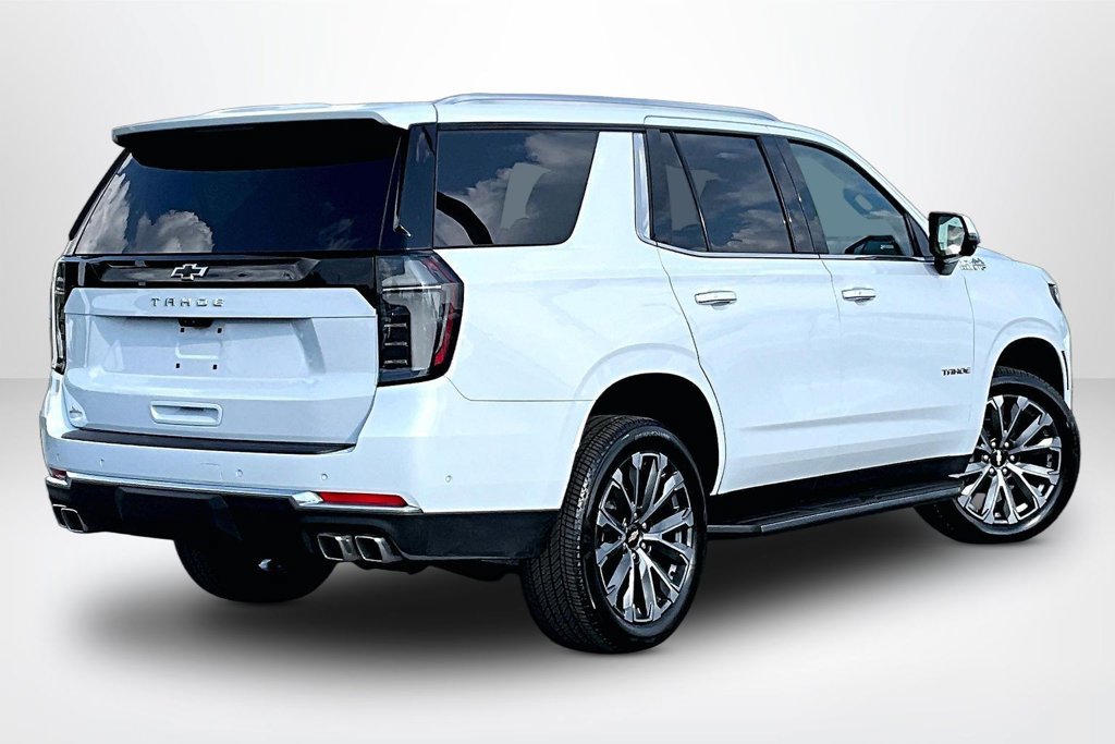 Used 2026 Chevrolet Tahoe High Country w/ Sun And Tow Package AWD/4WD image 6