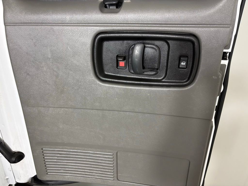 Used 2023 Chevrolet Express 3500 LT w/ LT Preferred Equipment Group image 29